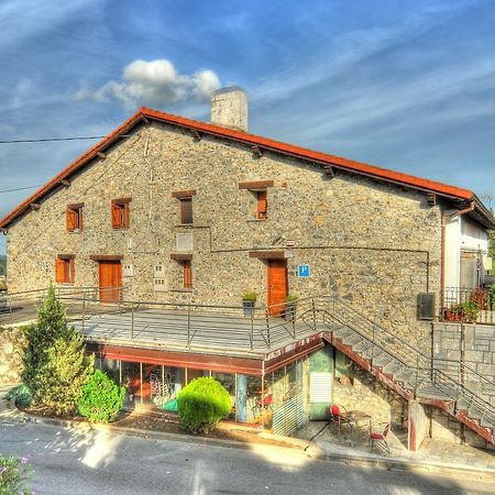 Oianume Otel Urnieta Dış mekan fotoğraf