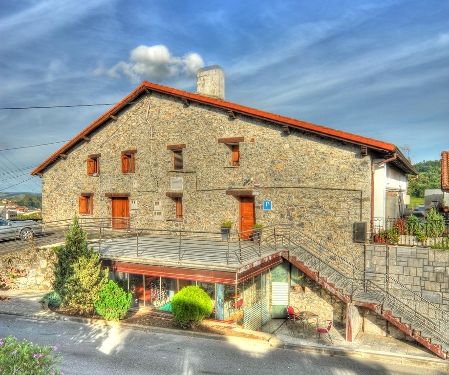 Oianume Otel Urnieta Dış mekan fotoğraf